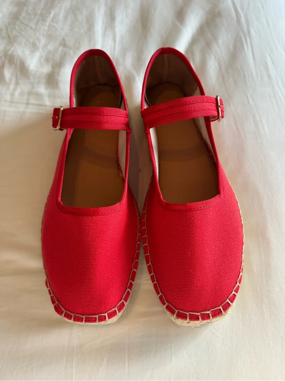 Mauve never worn
